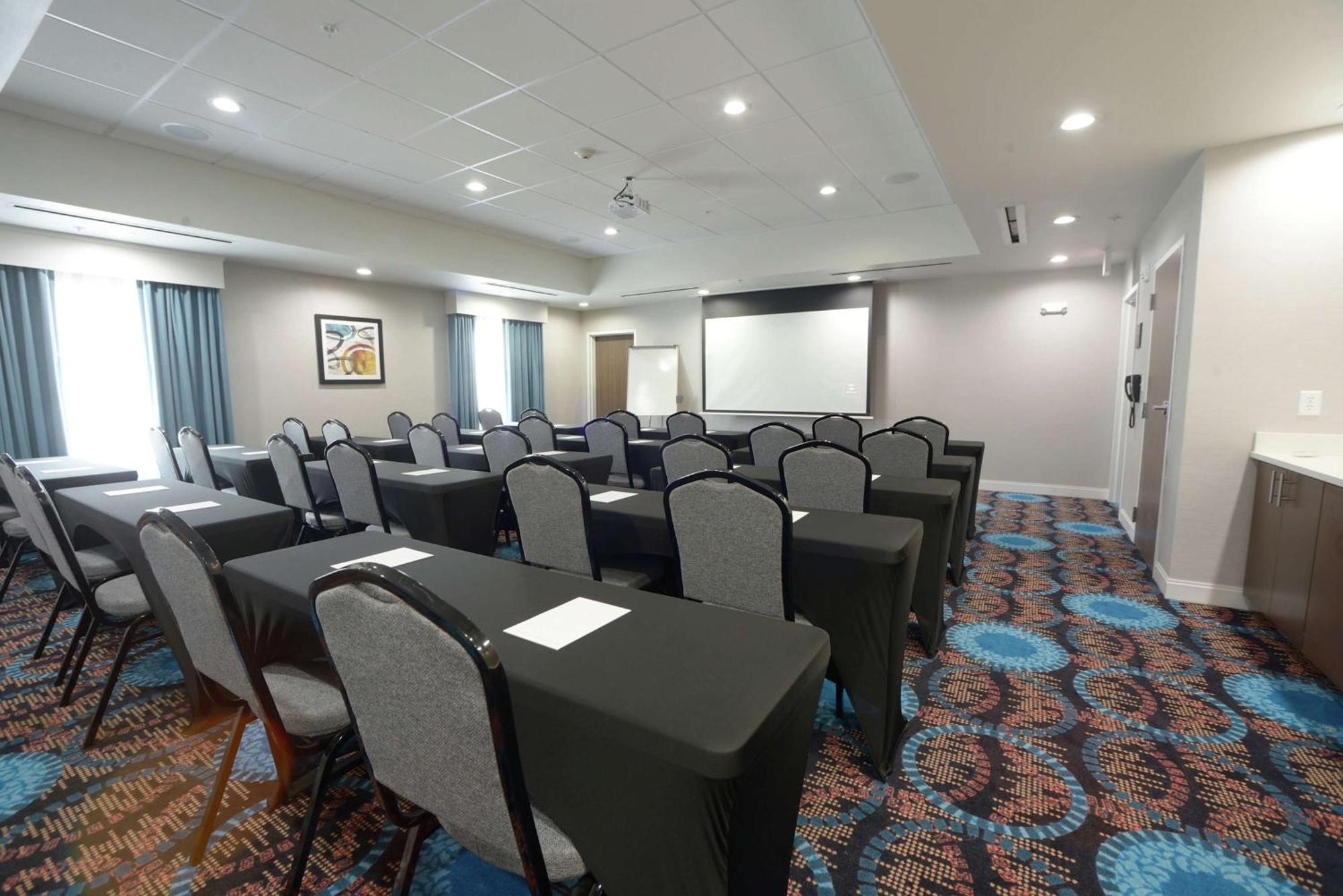 Hampton Inn & Suites Oklahoma City/Quail Springs Εξωτερικό φωτογραφία